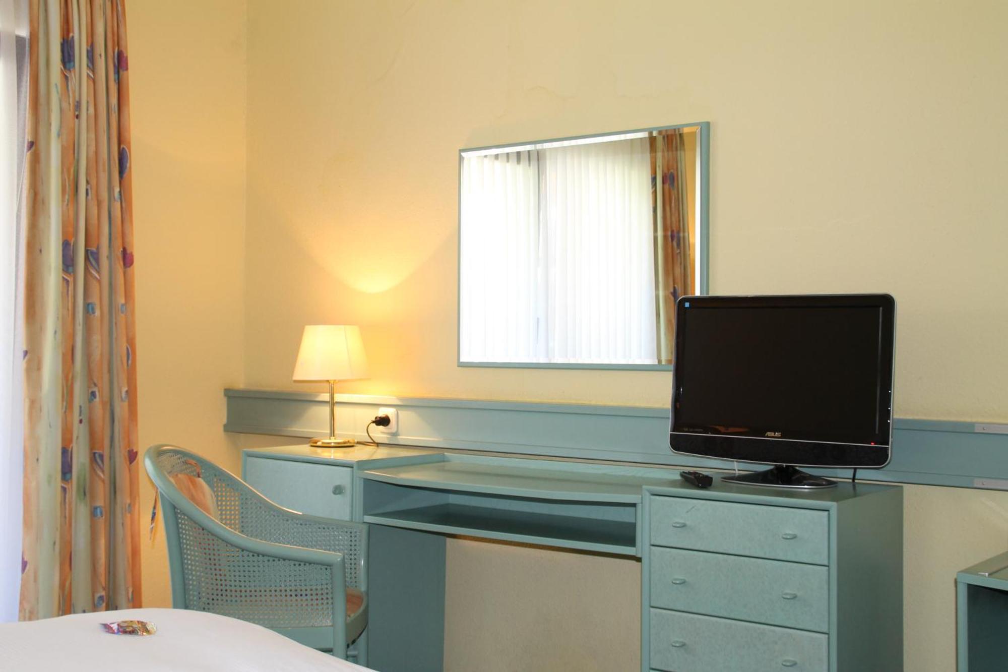 Hotel Forsthaus Berlin Dış mekan fotoğraf